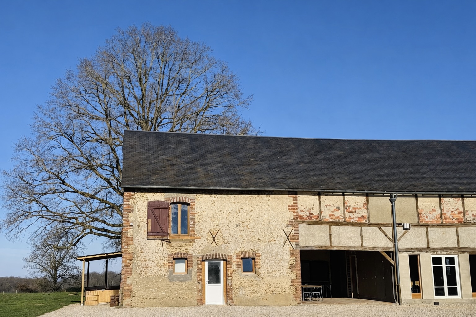 683ED78B-F855-4E94-A461-07EE6B10F4F3_1_201_a